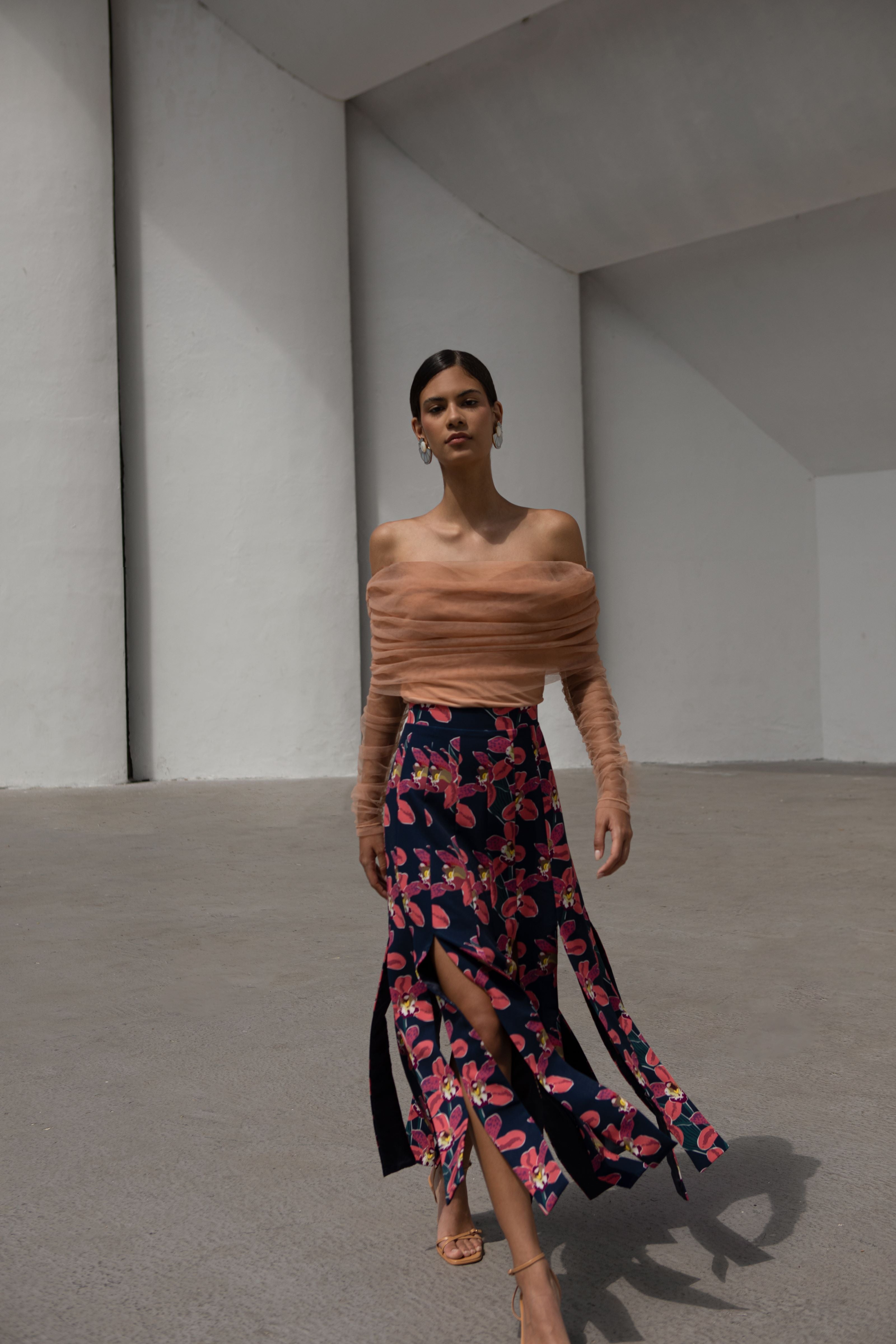 GRACIA TOP IN NUDE – No Pise La Grama Web