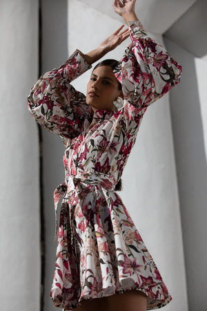 AGUA AMADA DRESS IN LILIES VERANDA PRINT
