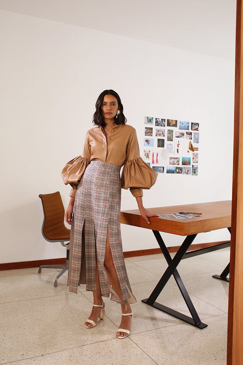 AMADA SHIRT IN CAMEL CARAMEL