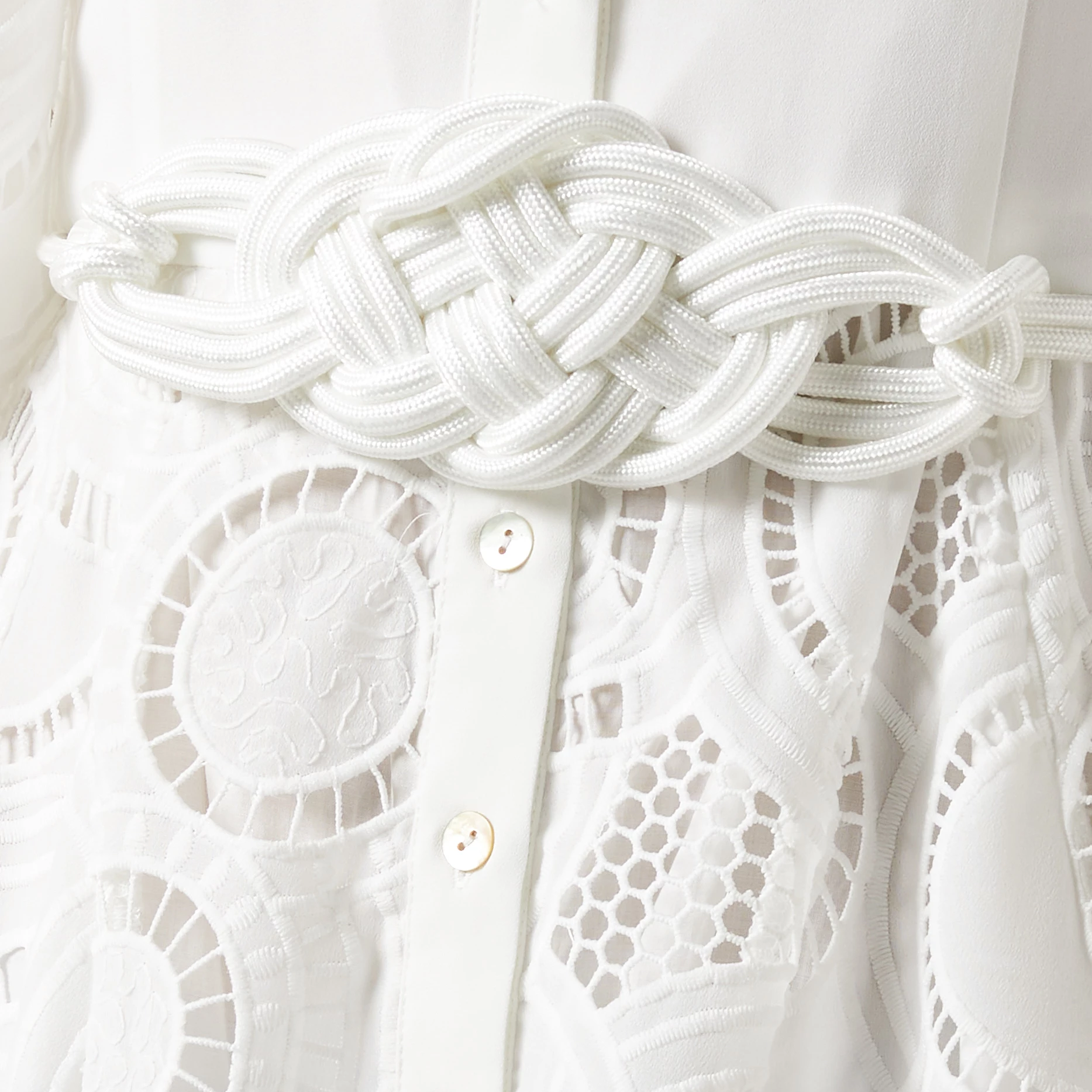 Bromelia_dress_in_white_eyelet_4.png