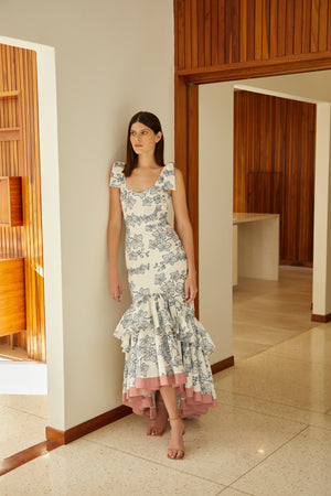 
            
                Load image into Gallery viewer, FLOREADA DRESS IN WHITE ORCHID PRINT
            
        