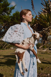 BROMELIA DRESS IN LIGHT BLUE EYELET - No Pise La Grama Web