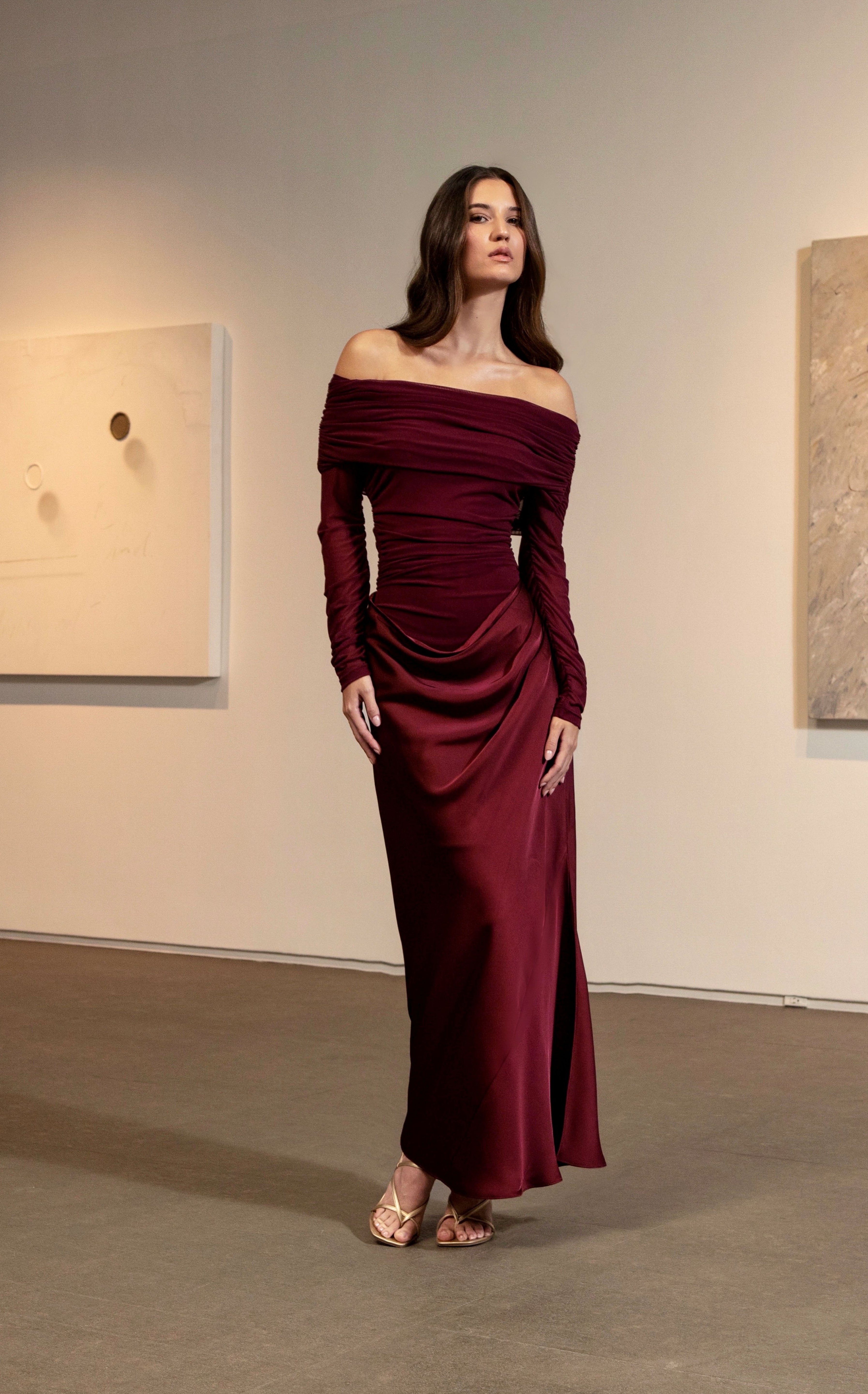 GRACIA DRESS IN BURGUNDY