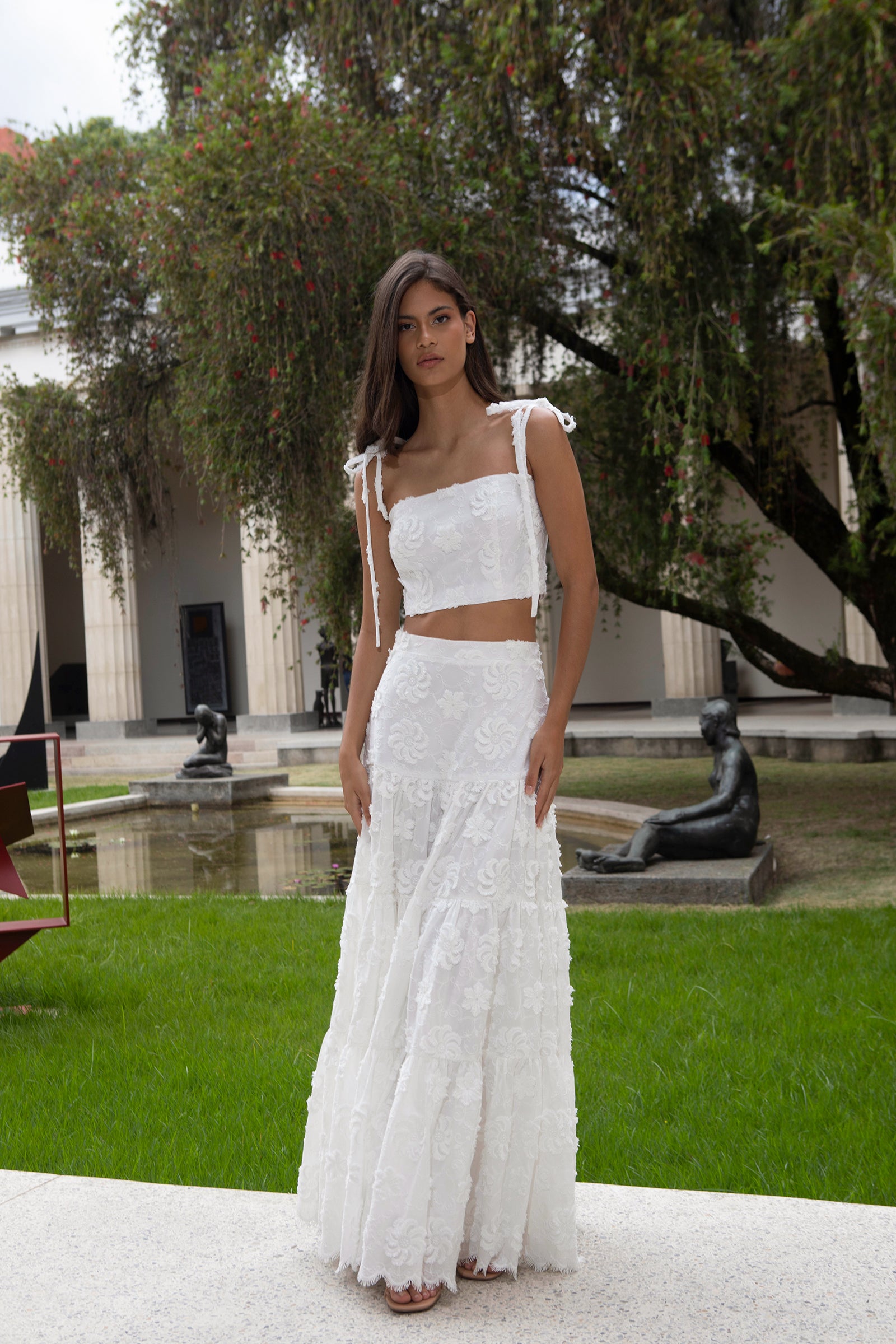 JULIETA SKIRT IN EMBROIDERY GARDEN OFF WHITE