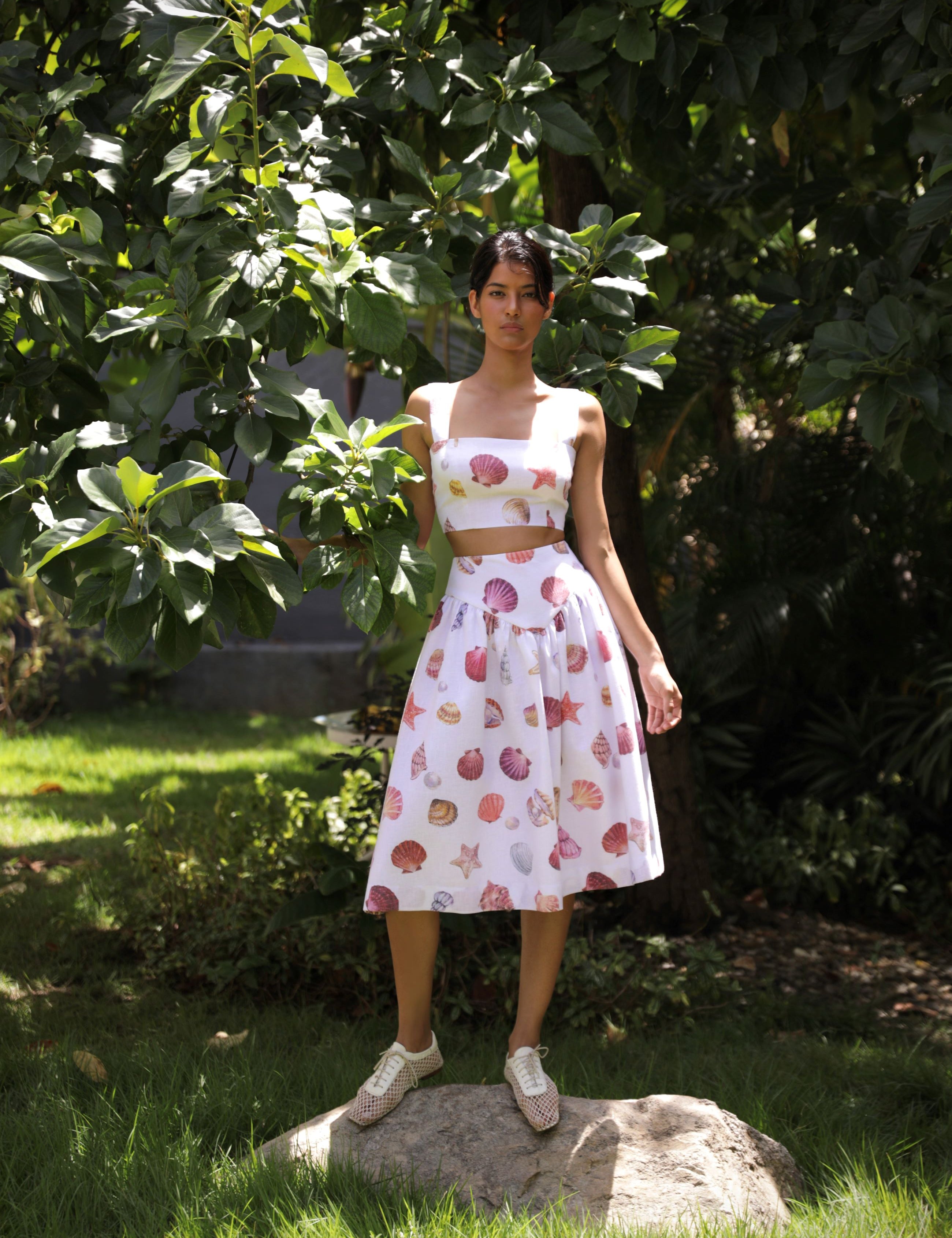 Sotavento_top_and_midi_skirt_in_conchitas_white_print.jpg