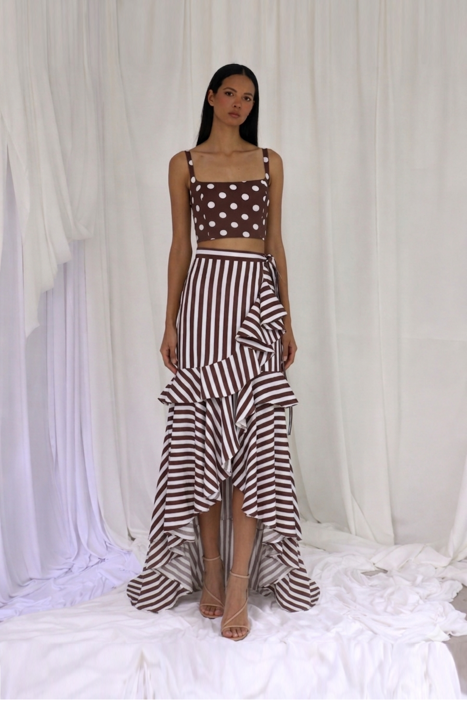 TOLEDO TOP IN MAROON POLKA DOTS