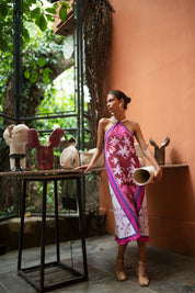 DREAMY SCARF DRESS IN PINK MAROON PRINT - No Pise La Grama Web