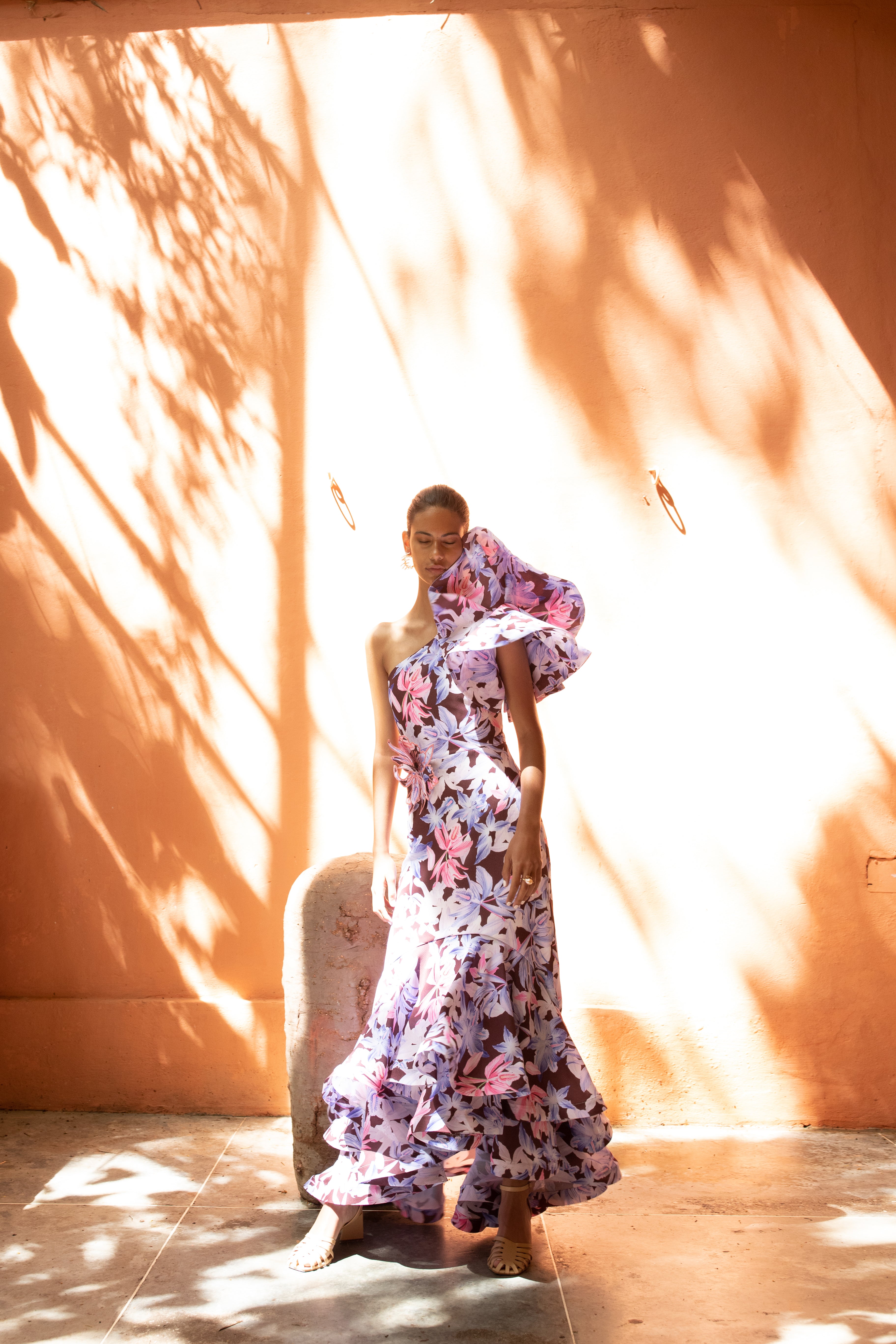 LOS ROQUES DRESS IN BLUE MAROON ORQUIDEAS PRINT - No Pise La Grama Web