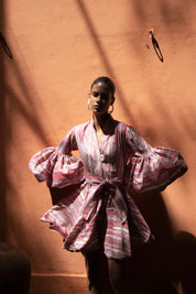 CARTA Y LETRA DRESS IN RED PINK TIE DYE STRIPES - No Pise La Grama Web