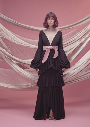 
            
                Load image into Gallery viewer, PIMIENTA DRESS IN BLACK WITH ROSE PINK BELT
            
        