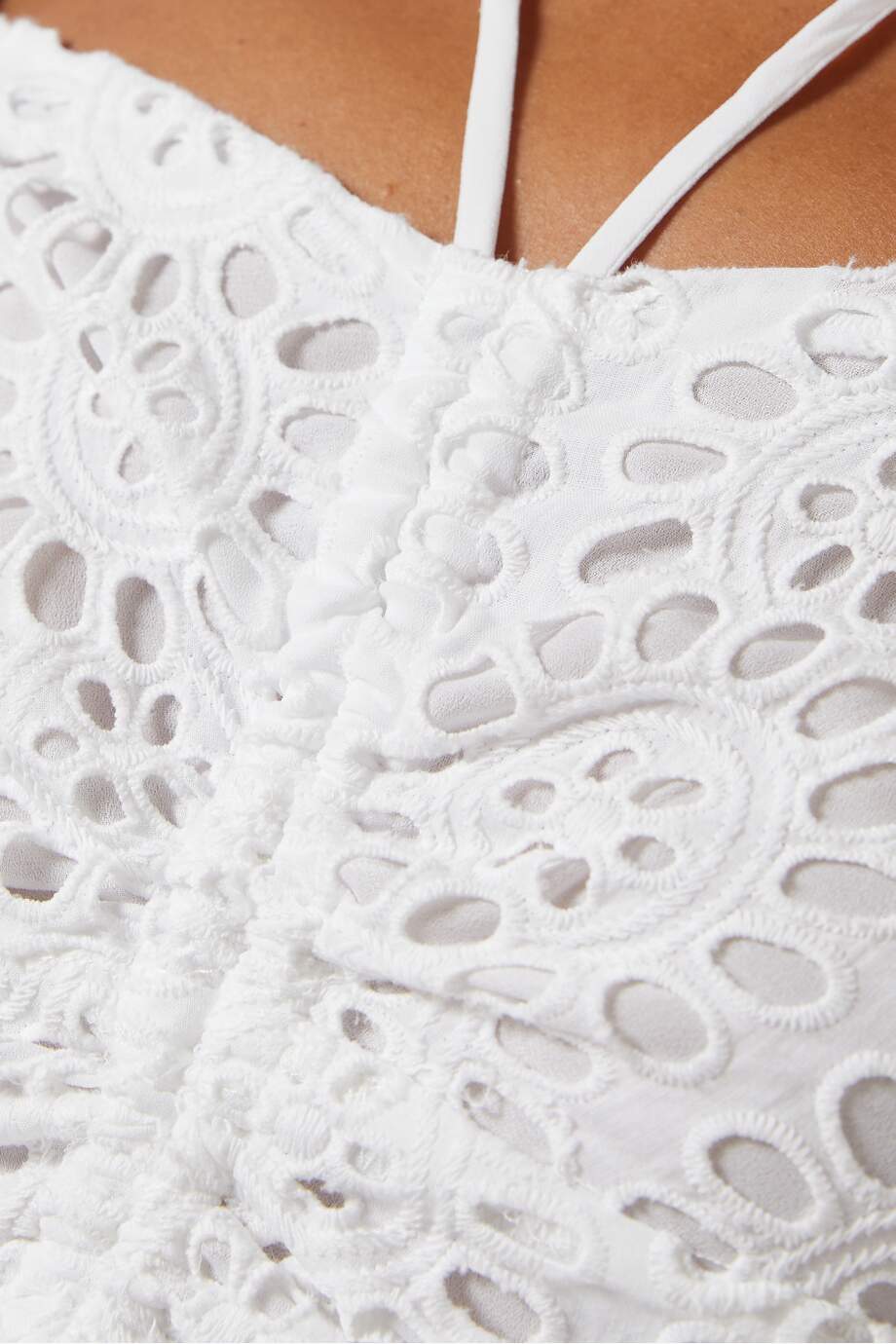 LUCIA TOP IN WHITE - No Pise La Grama Web