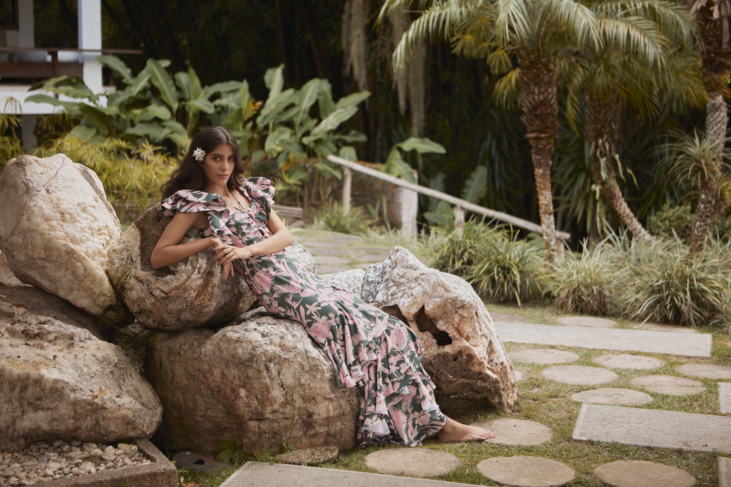 CHOCOLATE DRESS IN JARDIN TROPICAL VERDE - No Pise La Grama Web