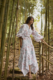 BOCA DULCE DRESS IN JARDIN TROPICAL BLANCO - No Pise La Grama Web