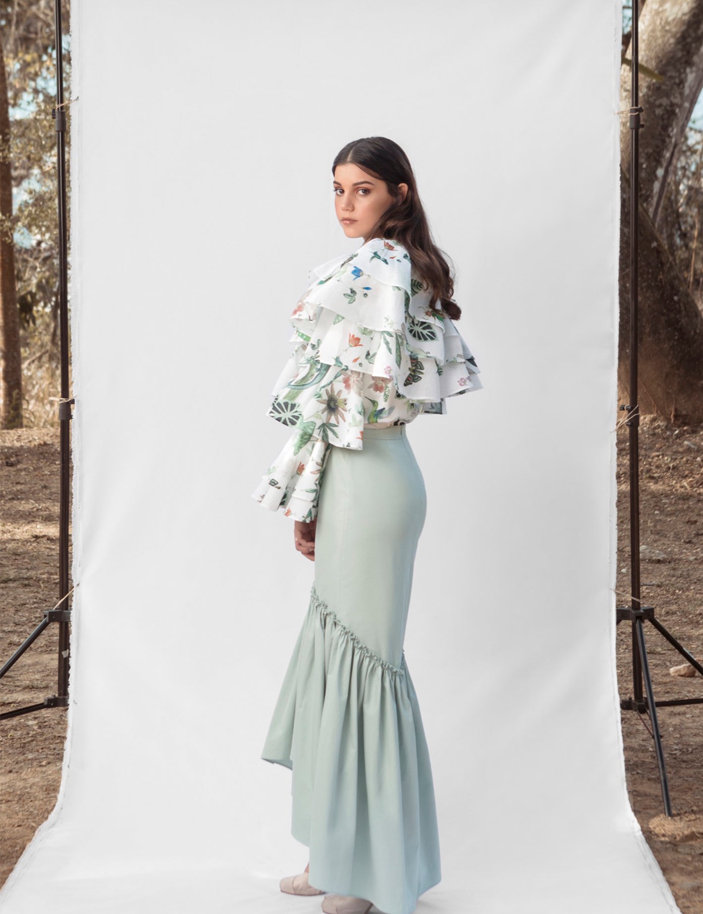 MED TOP IN WHITE CAMALEON PRINT - No Pise La Grama Web