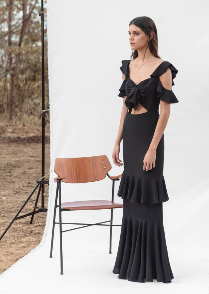 
            
                Load image into Gallery viewer, PICAFLOR DRESS IN BLACK
            
        