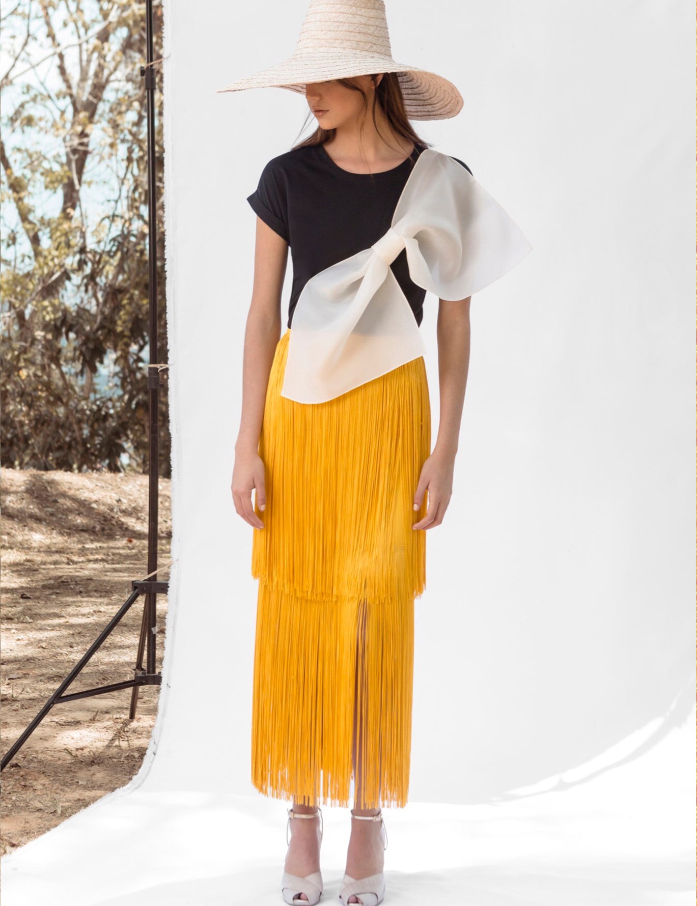 SOL SKIRT IN YELLOW - No Pise La Grama Web