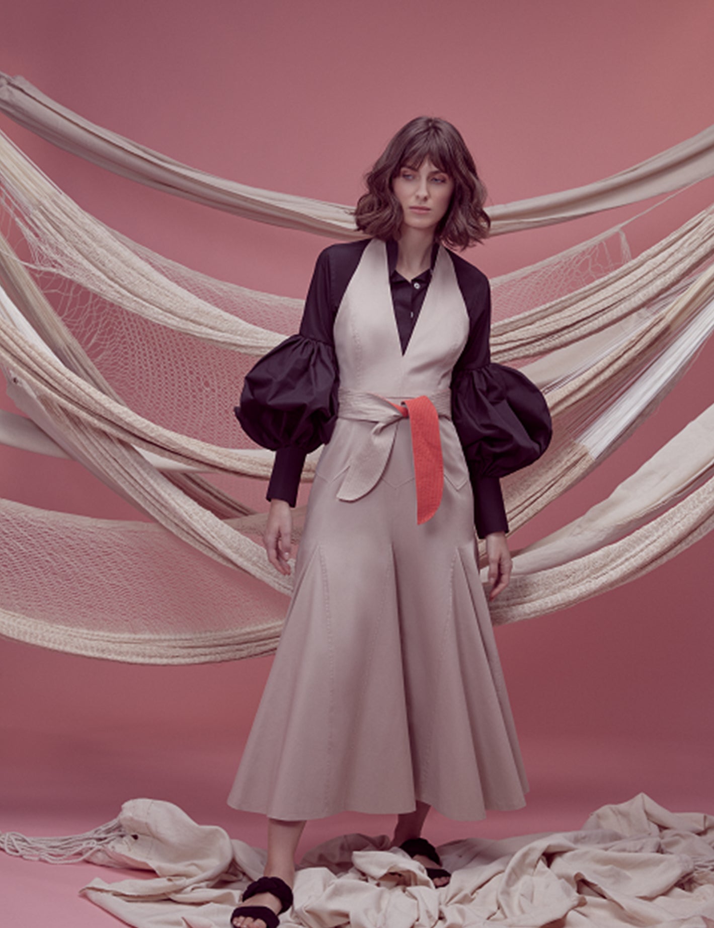 SOMBRITA DRESS IN KHAKI - No Pise La Grama Web