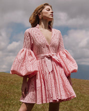 CARTA Y LETRA DRESS EYELET IN PINK EYELET - No Pise La Grama Web