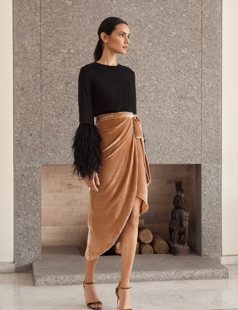 LUCIERNAGA SKIRT IN CARAMEL VELVET - No Pise La Grama Web
