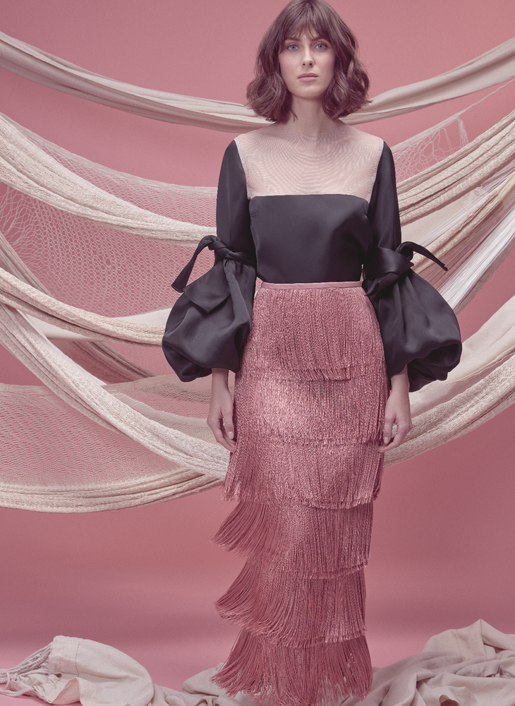 
            
                Load image into Gallery viewer, LLUVIA SKIRT IN ROSE PINK
            
        